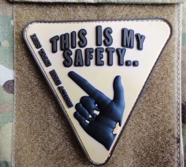 3DRubber Patch:"SAFETY" Desert