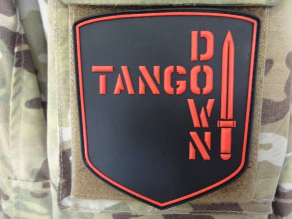 3D Rubber MORALE PATCH: "TANGO DOWN" knife