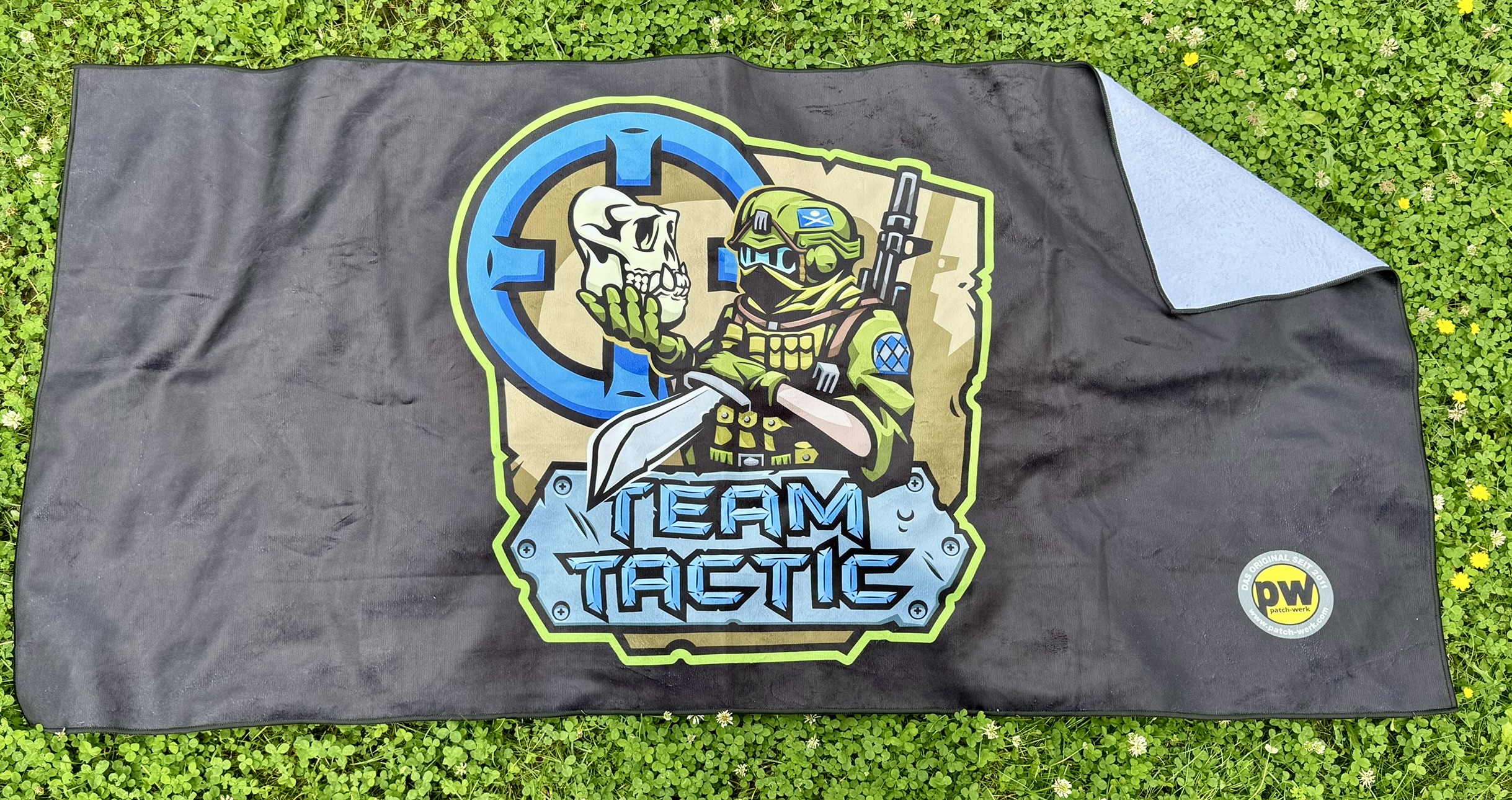 Badetuch: TEAM TACTIC – Bild 3