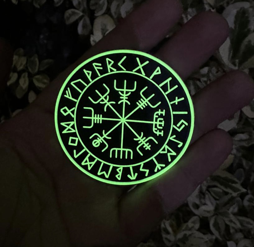 3D Rubberpatch: "Vegvisir" s/w nachleuchtend – Bild 2