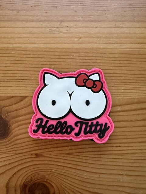 Hello Titty Patch | 3D Rubberpatch mit Klett